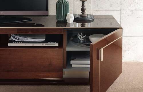 Alf Bellagio | TV Stand | Angled at 30°