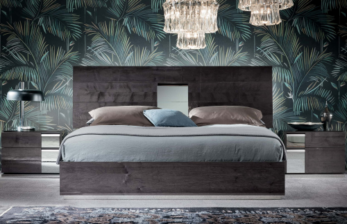 Alf Heritage | Bedroom | Front Facing