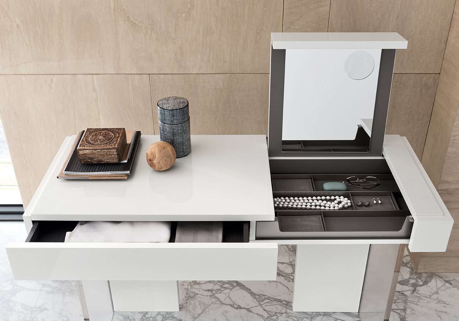 Alf Artemide | Vanity | Opened Drawer