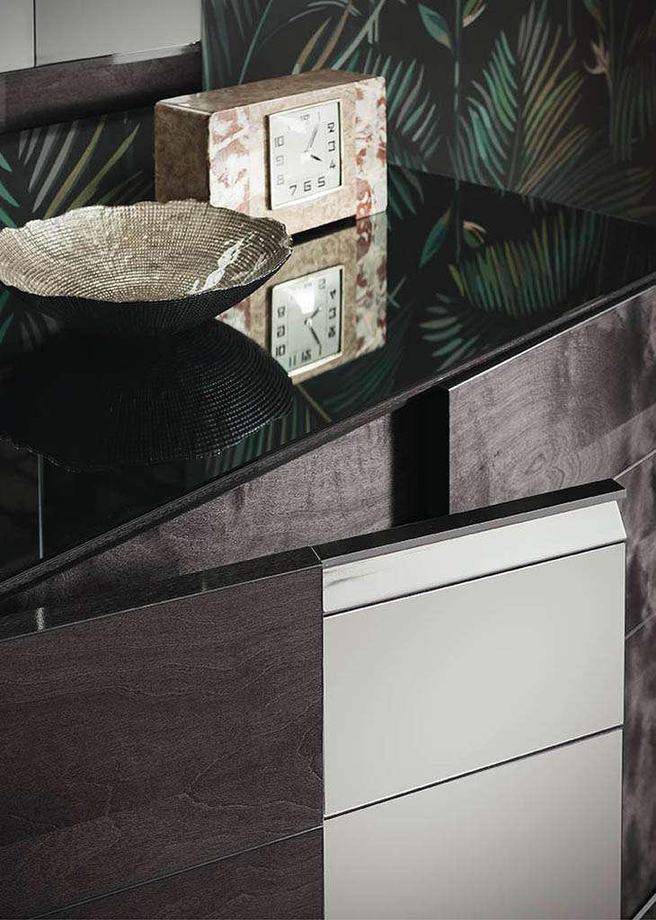 Alf Heritage | Buffet | Opened Door