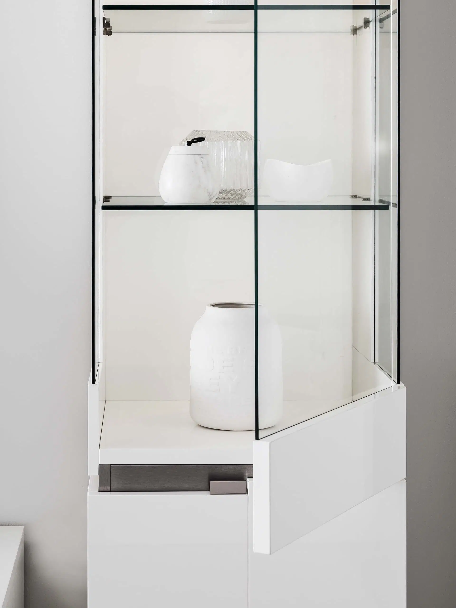 Alf Artemide | Single Curio | Opened Doors
