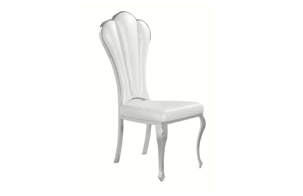 Chintaly Raegan | Chair | Angled at 30°