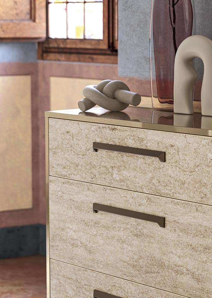 Alf Jo | Chest | Angled at 30°